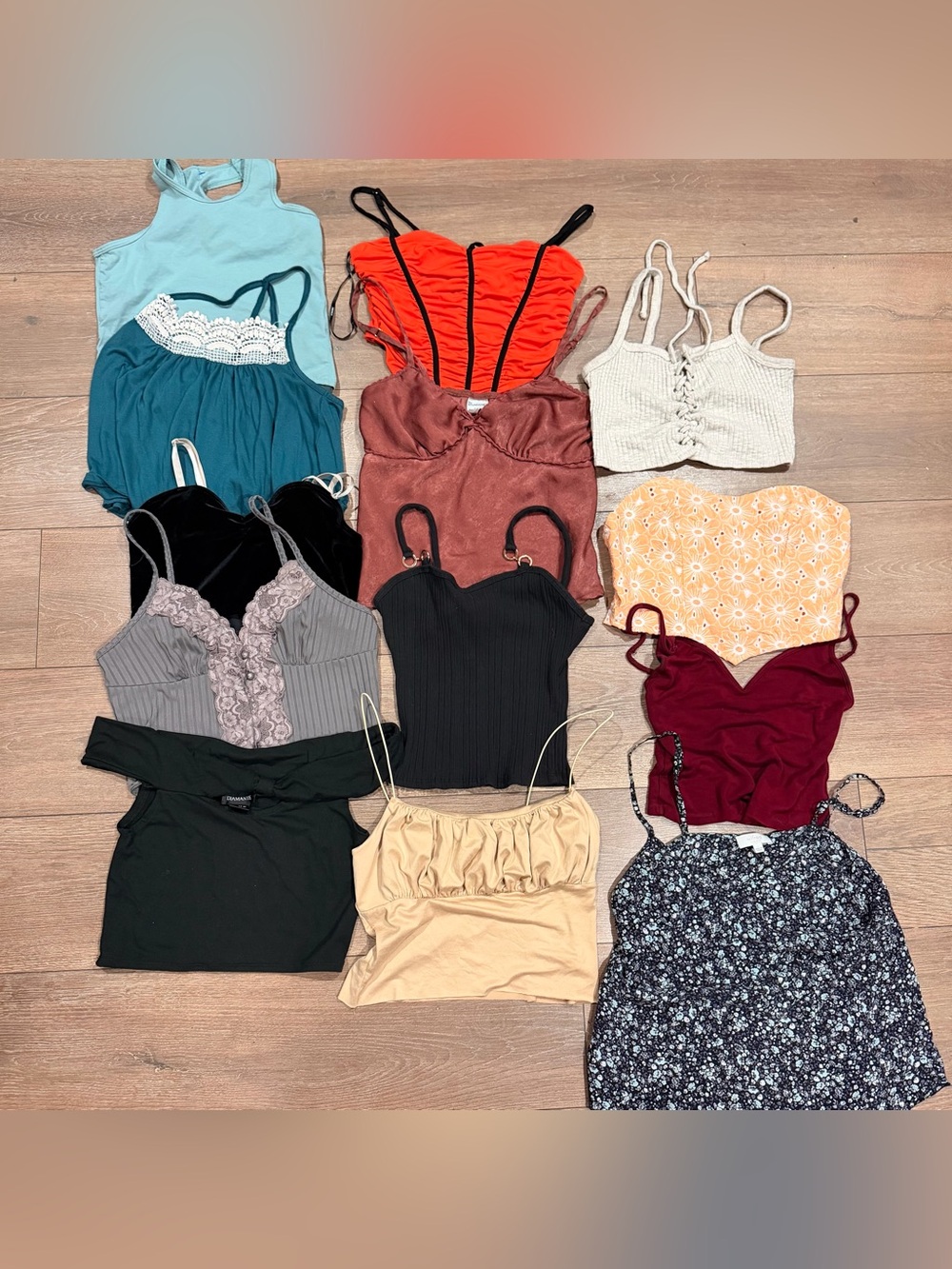 🚨 RESELLERS Bundle | Y2K & Summer Tops Lot | SZ Small | 13 Pieces